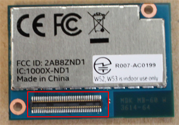 図2 Intel Edisonの背面にある70ピン・コネクター